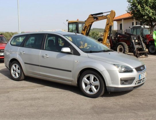 FORD FOCUS 1.6 TDCI CONNECTION cheio