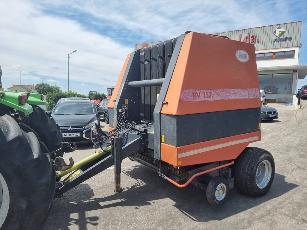 Enfardadeira Vicon RV 157
