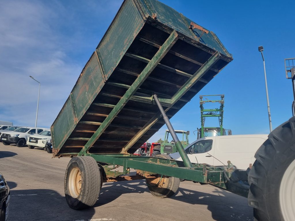 Reboque Safisal ST-625 cheio