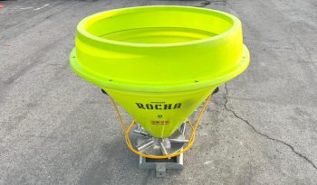 Distribuidor de Adubo Rocha KC 600 cheio