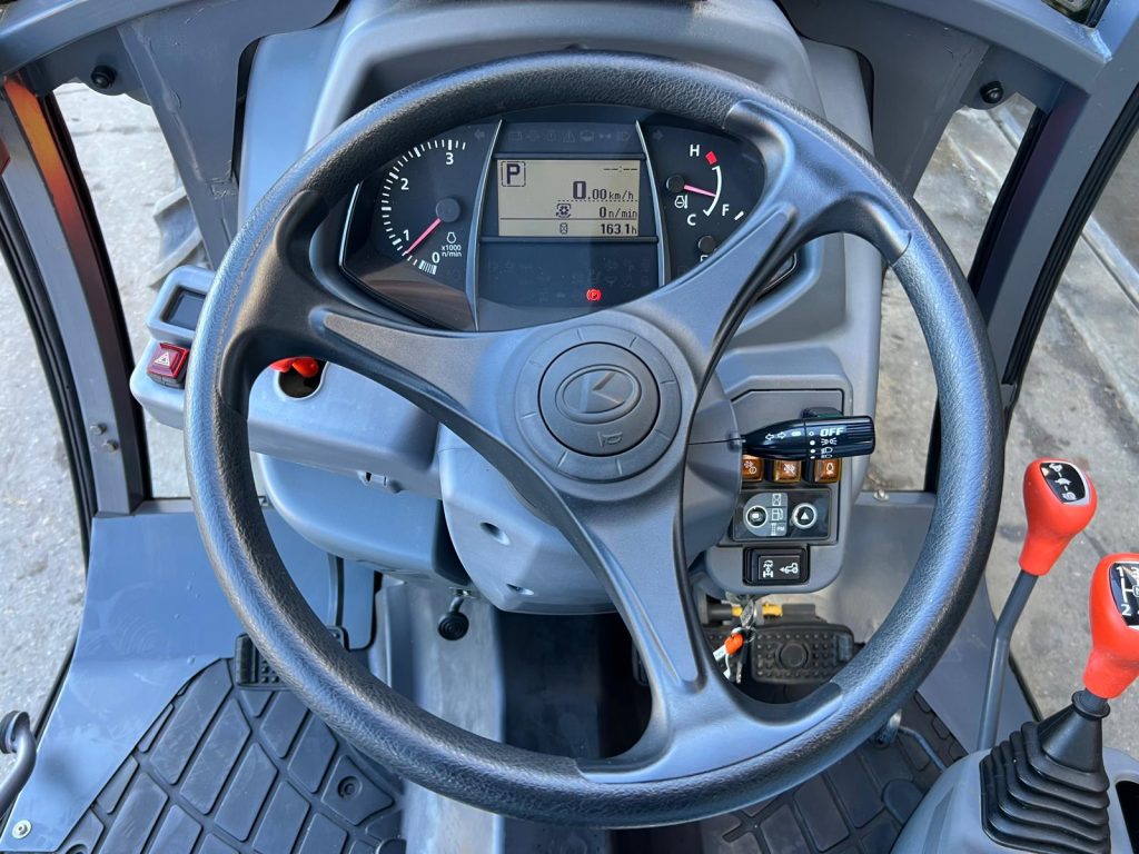 Kubota M5071 Narrow (Tractor de Demonstração) cheio