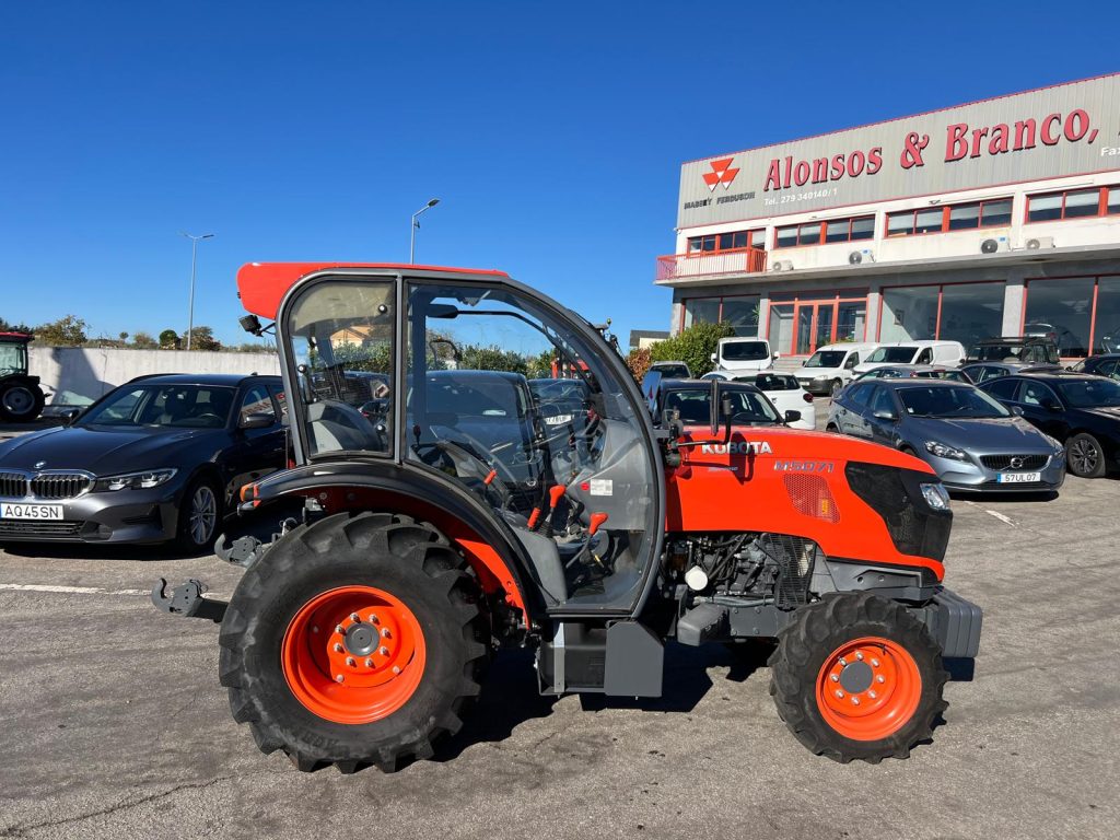 Kubota M5071 Narrow (Tractor de Demonstração) cheio