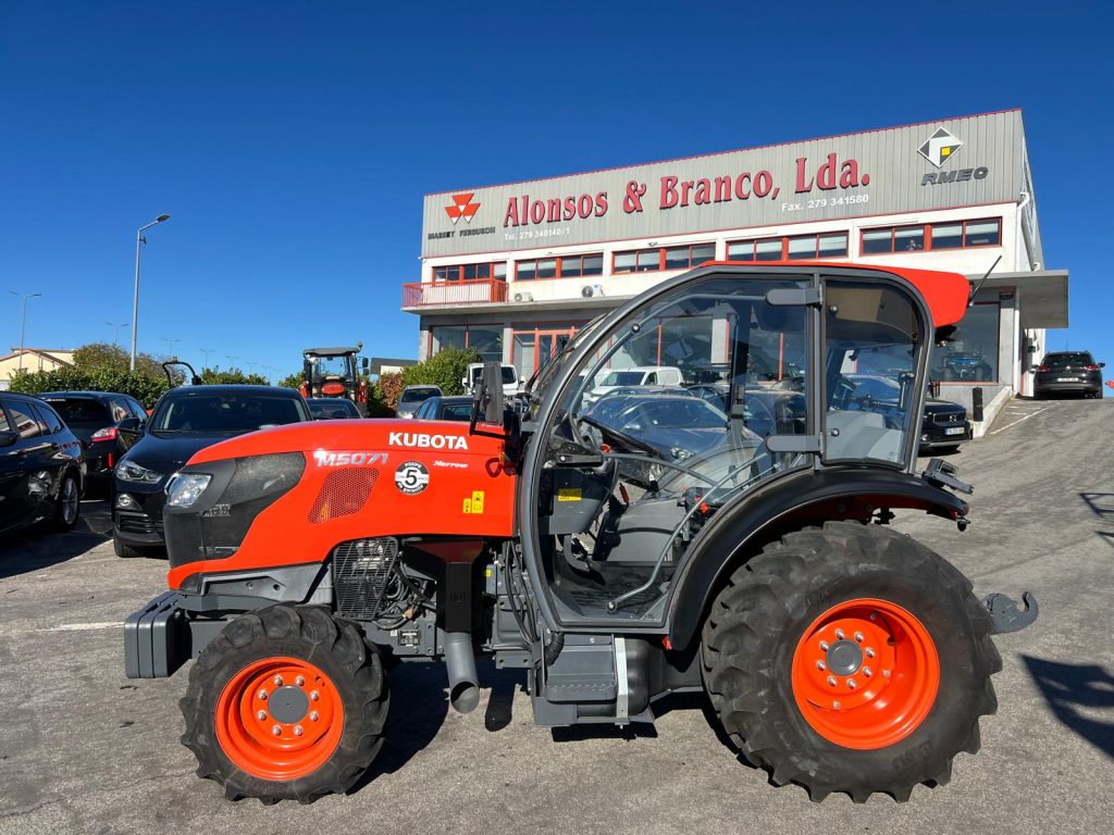 Kubota M5071 Narrow (Tractor de Demonstração) cheio