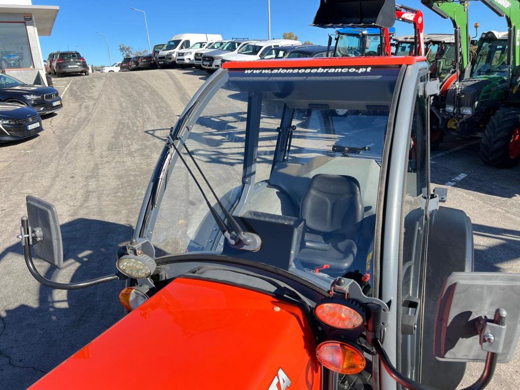 Kubota M5071 Narrow (Tractor de Demonstração) cheio