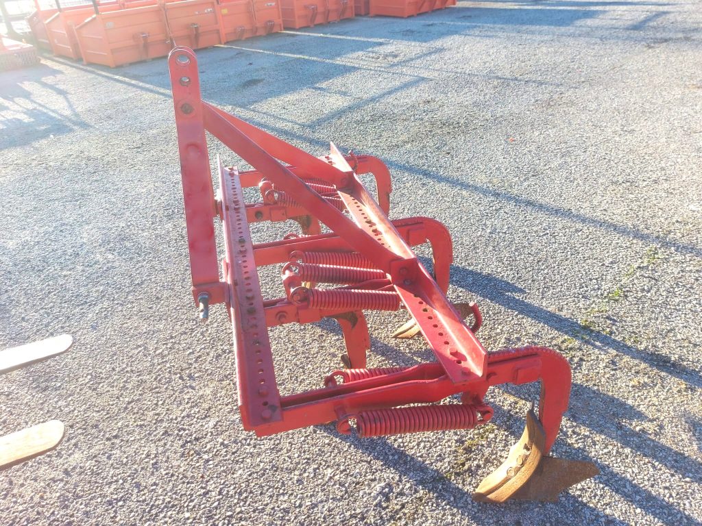 Escarificadores 5 Ferros cheio