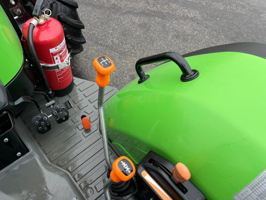 Deutz-Fahr 4080 E (Apenas 355 horas) cheio