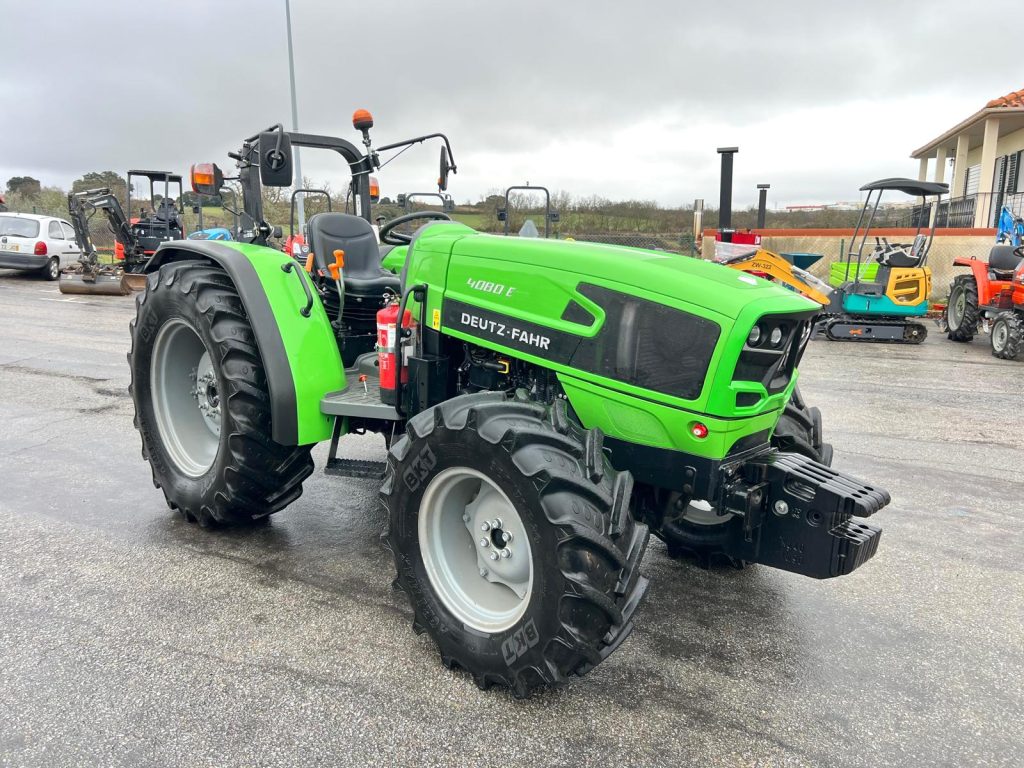 Deutz-Fahr 4080 E (Apenas 355 horas) cheio
