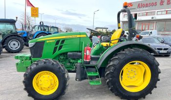 John Deere 5058 E (776 horas) cheio