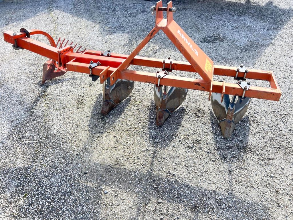 Assucador 3 braços MotoLavra c/ arrancador cheio