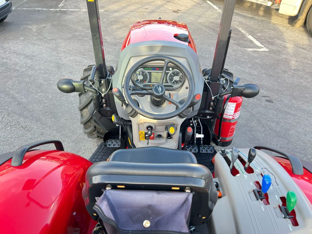 Mccormick X 2.055 (Trator de Demonstração) cheio