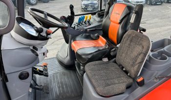 Kubota M6121 cheio