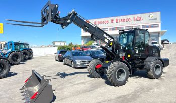 Pá Carregadora / Telescópica Wolf WL825T