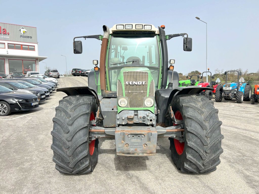 Fendt Favorit 716 Vario cheio