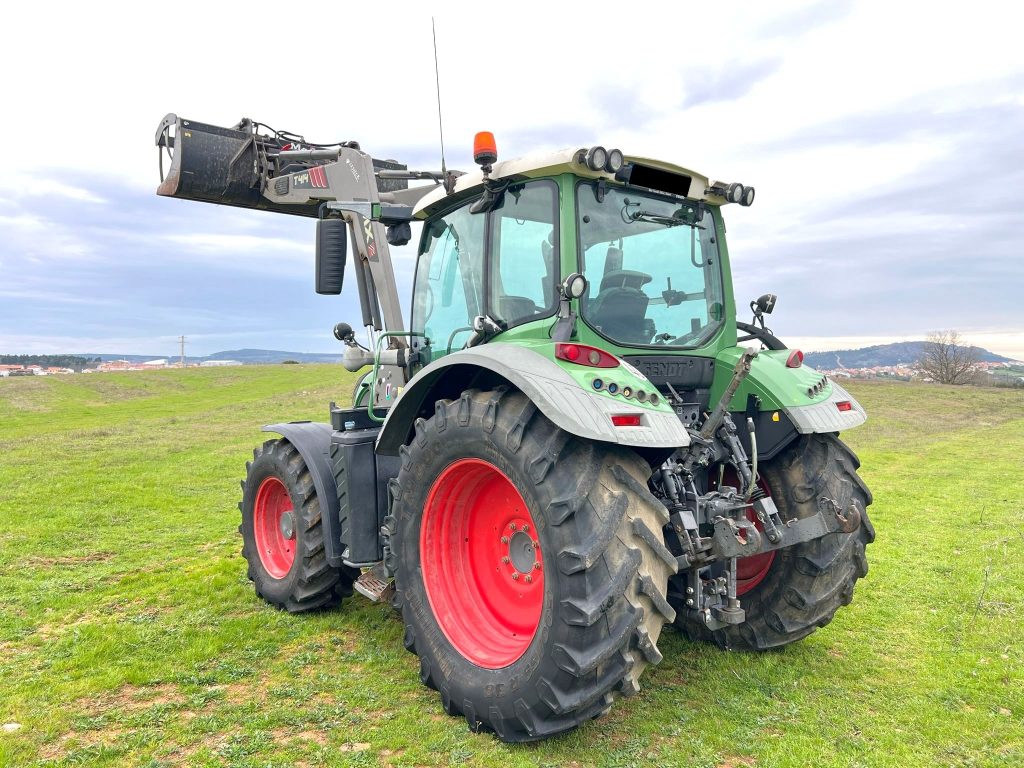 Fendt 513 Vario cheio