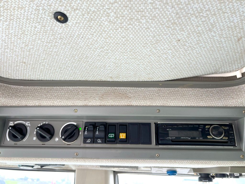 Fendt Favorit 716 Vario cheio