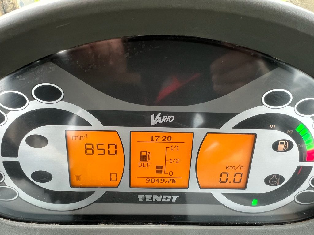 Fendt 513 Vario cheio