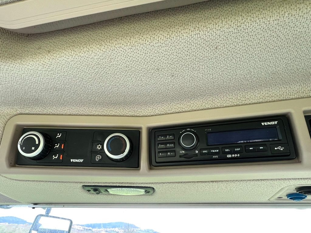 Fendt 513 Vario cheio