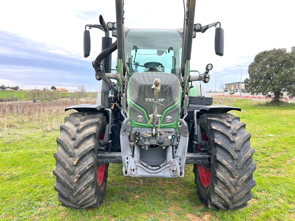 Fendt 513 Vario cheio