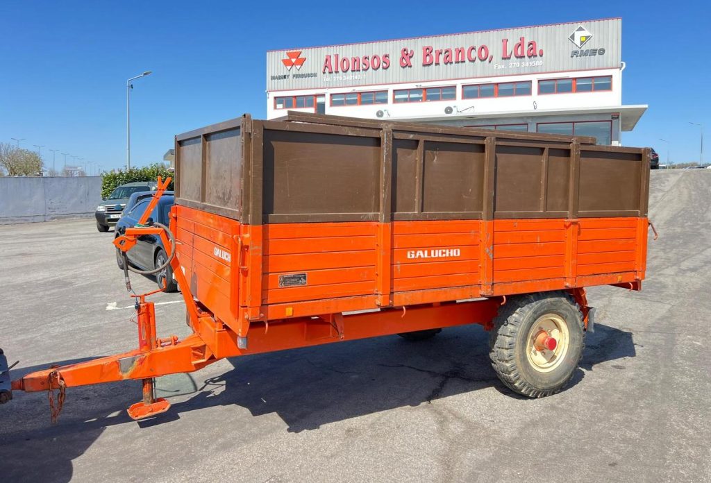 Reboque Galucho PB 5000 Tri-basculante (3,50 x 2,00)