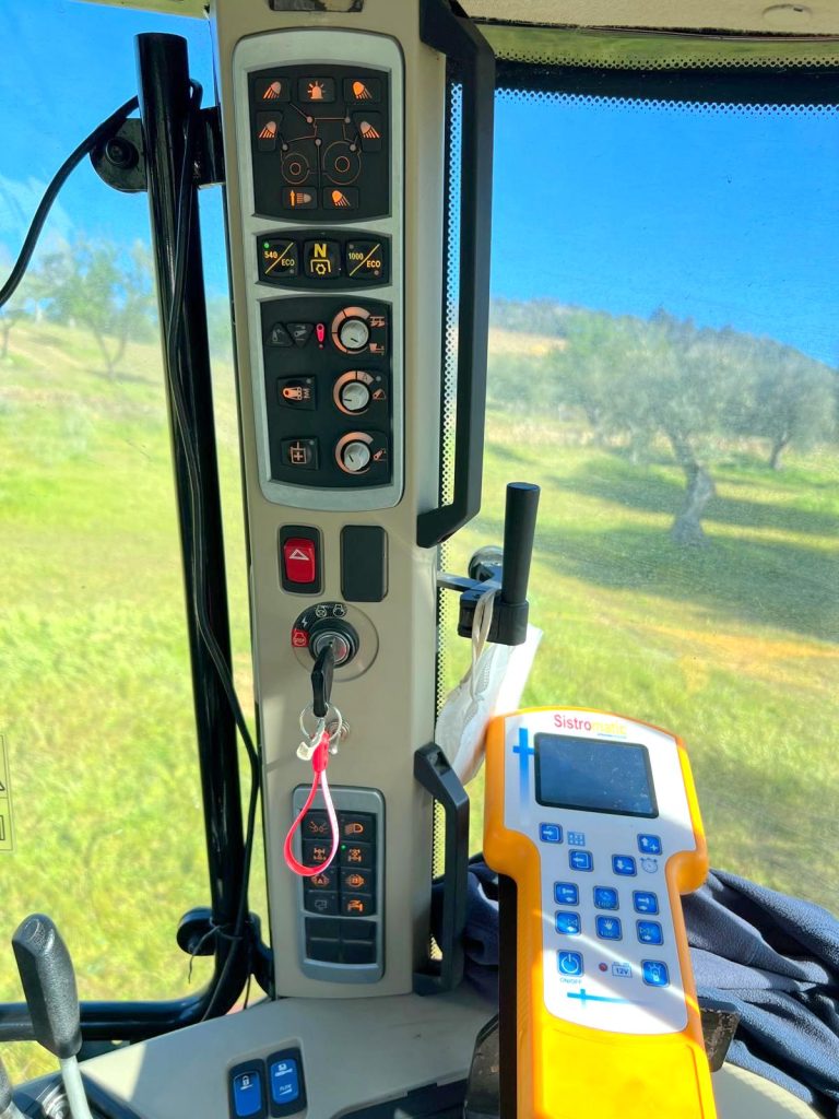 Massey Ferguson 5613 Dyna 6 cheio