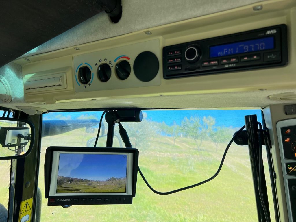 Massey Ferguson 5613 Dyna 6 cheio