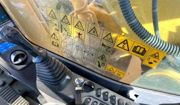 Komatsu PC 210-8 cheio