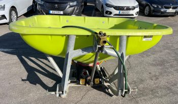 Distribuidor de adubo Rocha KP1000 R cheio