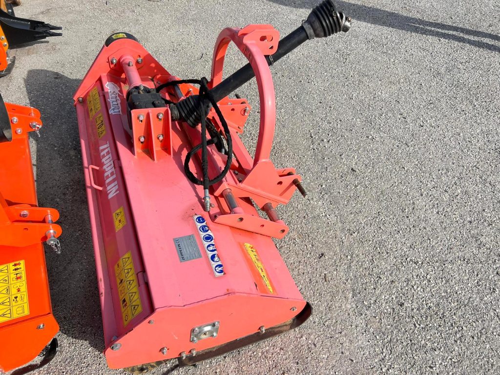 Destroçador Zeppelin ESTR 1,55m cheio