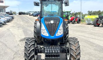 New Holland T4.110 N (Apenas 682 horas) cheio