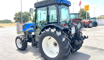 New Holland T4.110 N (Apenas 682 horas) cheio
