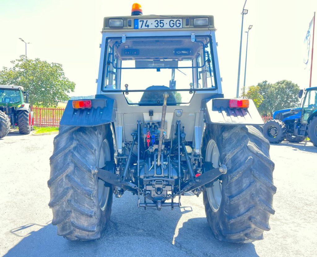 Massey Ferguson 362 cheio