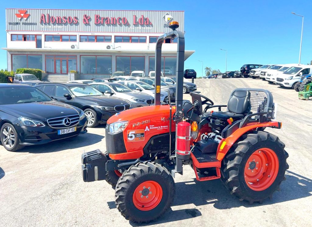 Kubota B2-201 (Novo)