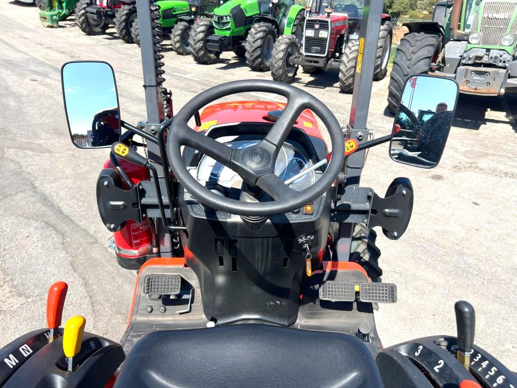 Kubota B2-201 (Novo) cheio