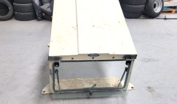 Cabine da CABENA (Para aplicação em trator agrícola) cheio
