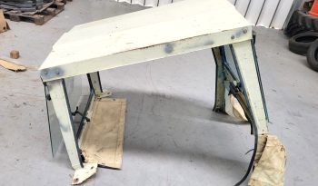 Cabine da CABENA (Para aplicação em trator agrícola) cheio