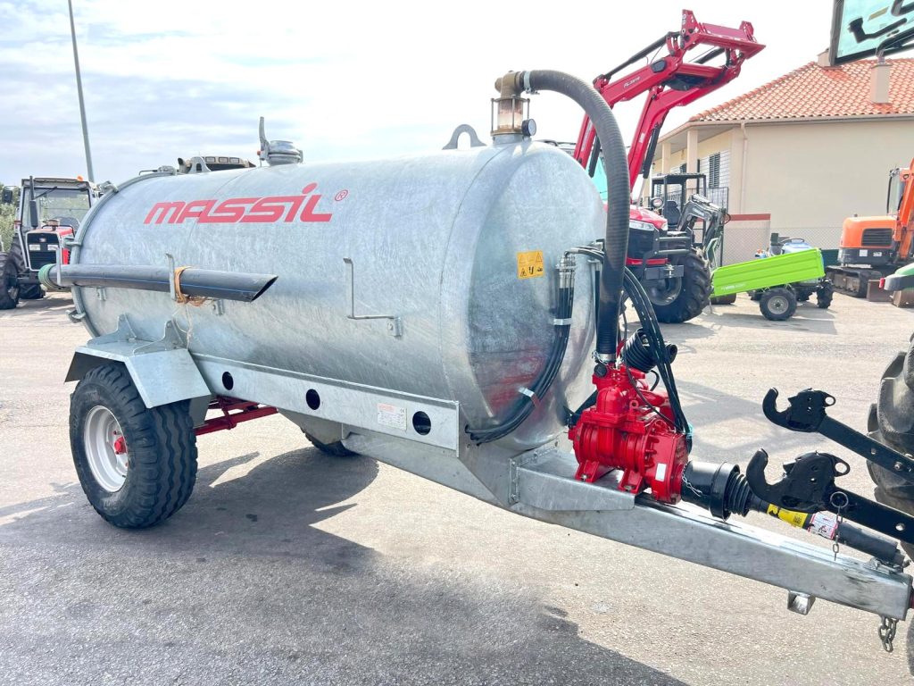 Cisterna MASSIL 3000 cheio
