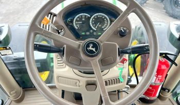 John Deere 6105R cheio