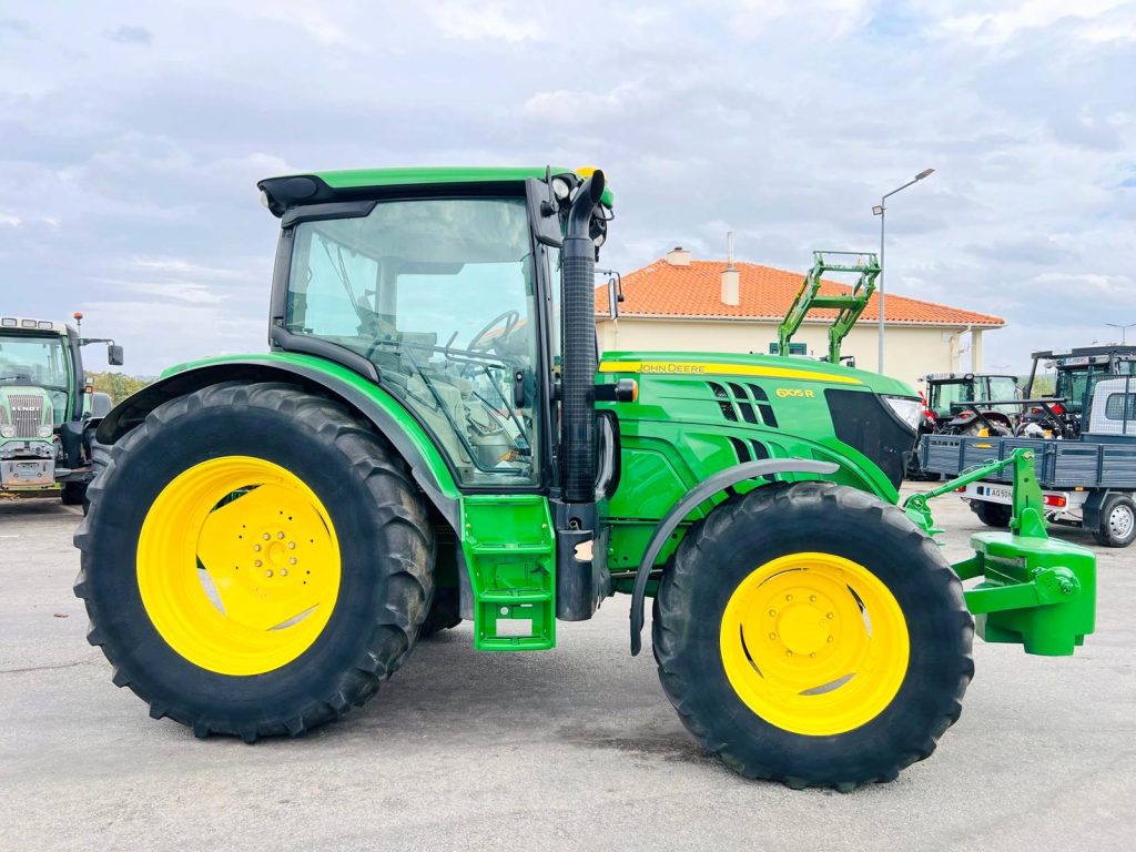 John Deere 6105R cheio
